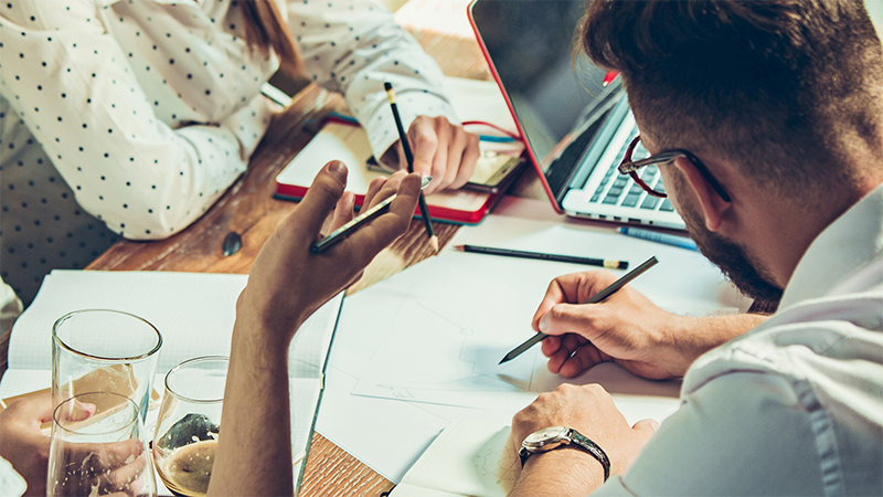 どんなイベント会社に委託すべき？